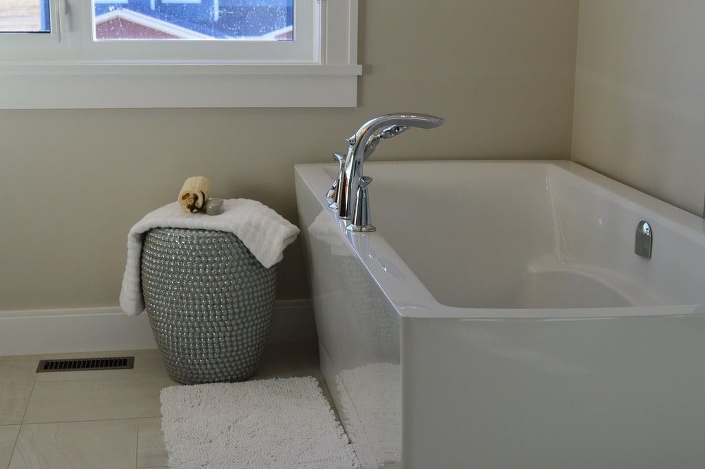 Comment créer une atmosphère unique dans votre salle de bain ?